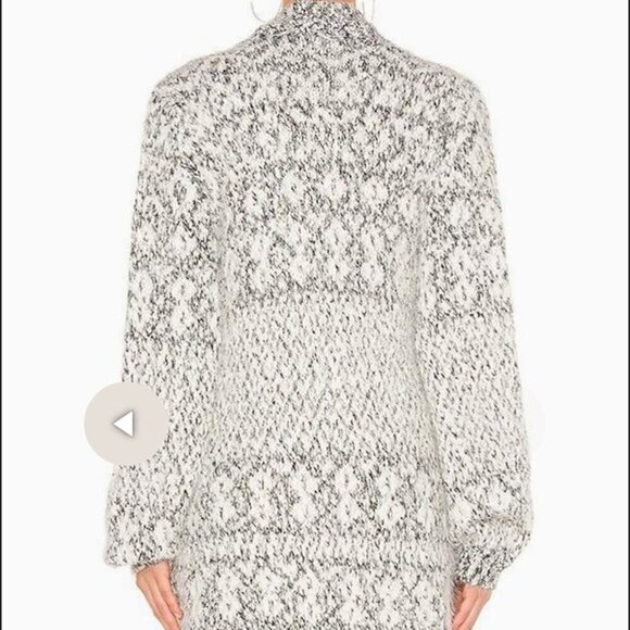 NWT BB Dakota White & Gray Open Front Knit Eyelash Cardigan, Size Medium - Picture 3 of 16